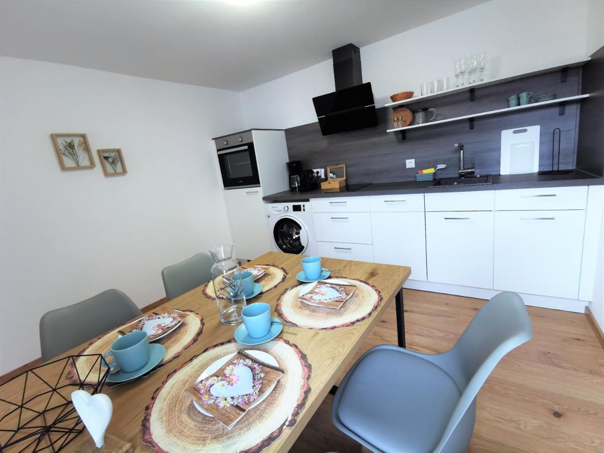 Bohnapartments Design Suite Am Markt - Vollausstattung - Wlan - Zentrum Ільменау Екстер'єр фото